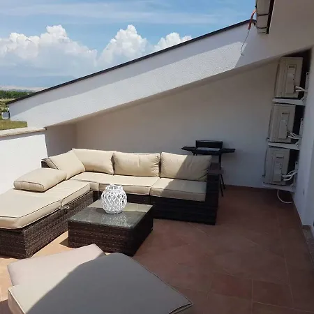 Апартаменты Bura *