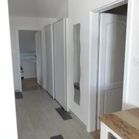 Apartamento Bura Povljana