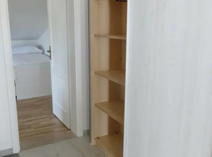 Bura * ポヴリャナ