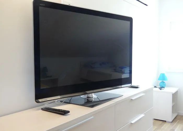 Apartment Bura *